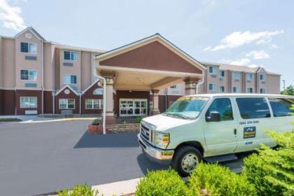 microtel Inn  Suites by Wyndham Kansas City Airport Kansas City Missouri
